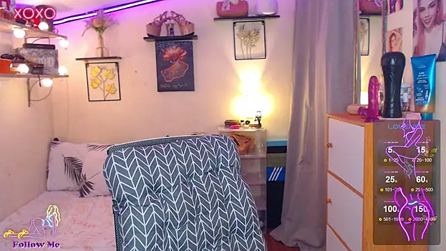 izabella_moore Pertunjukan Webcam