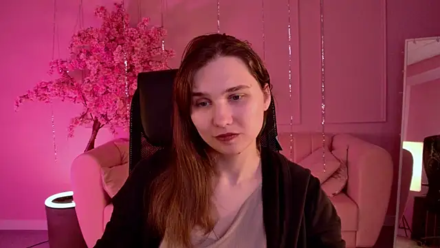 TessaMill Chat XXX live