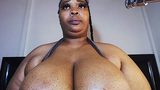 Sexy_cum_slut 现场XXX聊天