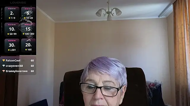 Chat +18 de Sandra_Snowflake ao vivo