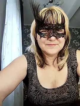 Chat XXX en directo de AliceGold5231