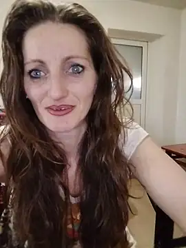 Chat XXX en directo de CrazyMaya39