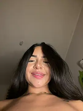 EvieAdamsss Chat XXX in diretta