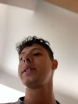 Czat XXX na żywo – Daniel_Roy