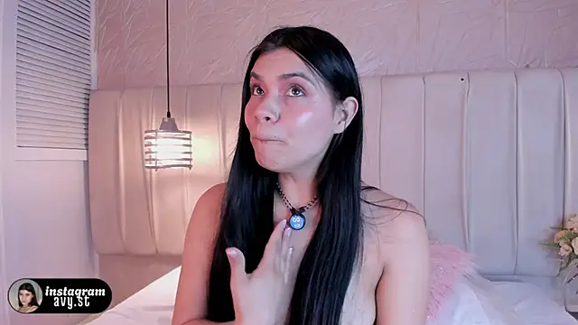 avy_st's Live XXX Chat