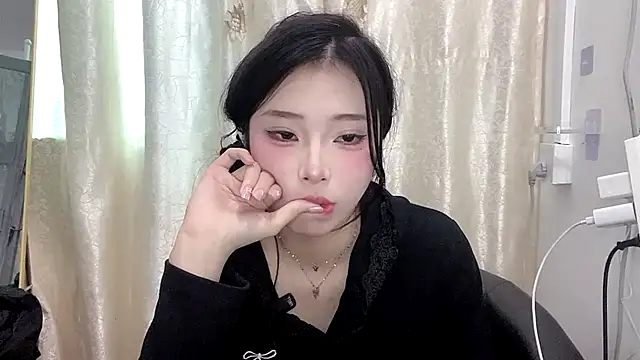 yiyibaby2026 网络视讯表演