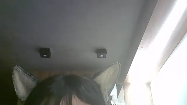 SkinnyKitten's Live XXX Chat