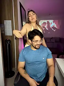 Im_sophiie 现场XXX聊天