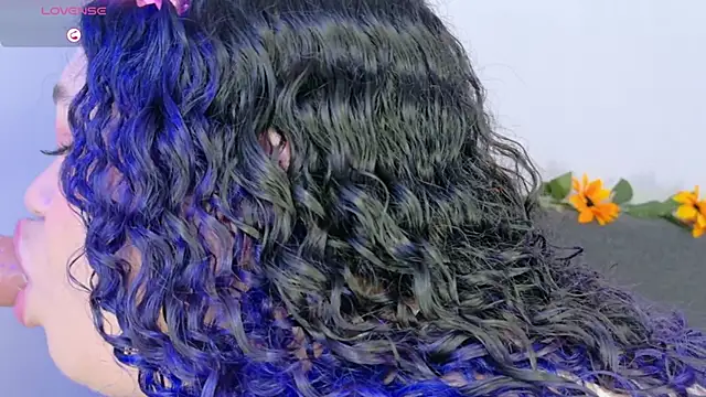 lunitaa0のライブXXXチャット