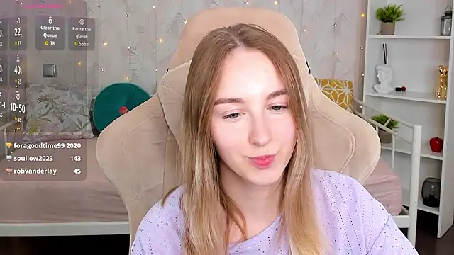 Shy_Polly – Live XXX-chat