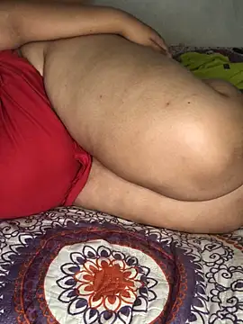 luisahot_9727 现场XXX聊天