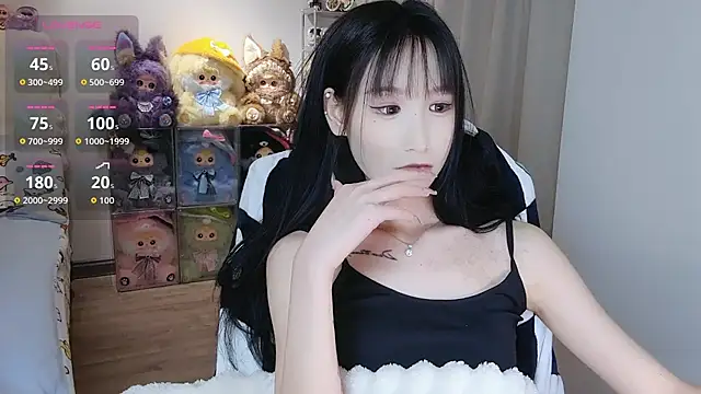 Živý XXX chat M-OTT_