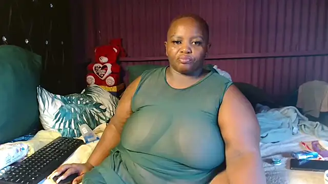 Bustyboobs02xx – Naživo XXX chat