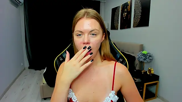 Strawberrye – Naživo XXX chat