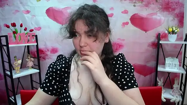 Chat +18 de NeonilaLisova ao vivo