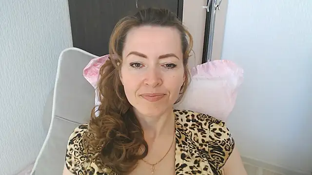 Czat XXX na żywo – NicoleEunice87