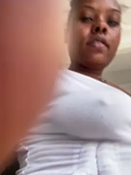 Dellah27's Live XXX Chat