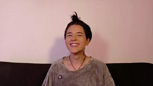 Angel-umbra Chat XXX in diretta