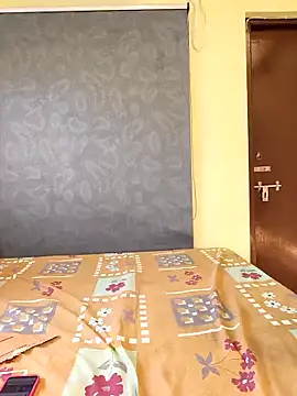 Poly_bhabi Webcam-Show