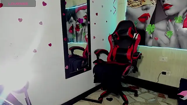 honeyluxe_ লাইভ XXX চ্যাট