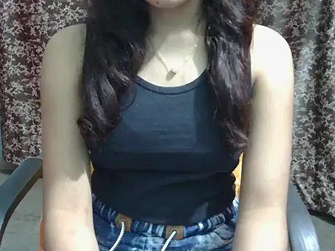 Adorable_Ayesha Chat XXX in diretta