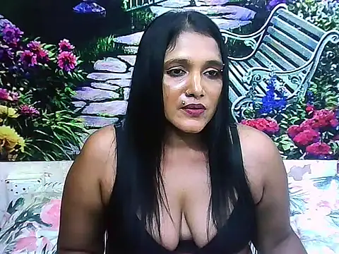 Chat XXX en directo de IndianSexyLady20