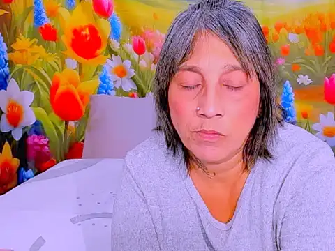 XXX chat uživo modela indianroxy