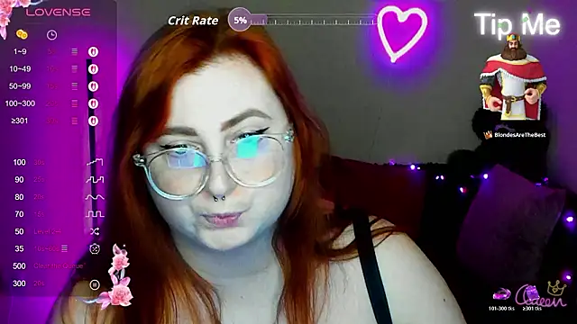 Alicia_love00 élő XXX-chatje