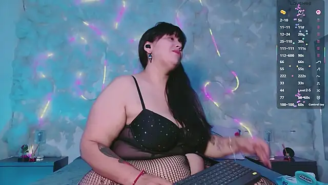 emmajohnss' Live XXX Chat