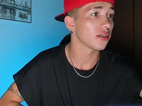 Chatroom XXX en direct de noahsaint