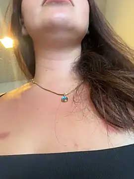 KiraSunshine Chat XXX live