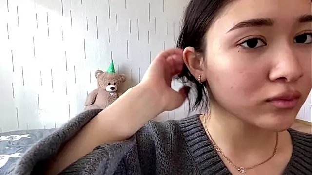 YourMiIaのライブXXXチャット