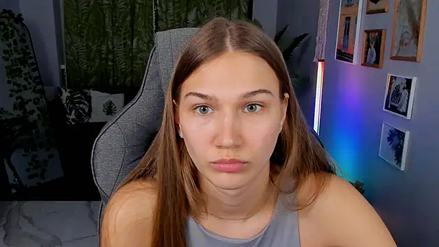 Sweet_Emilya Obrolan Langsung XXX