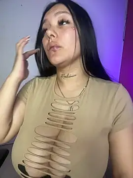 Miia__Taylor Show in webcam