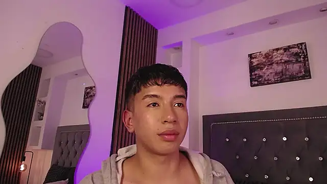 XXX chat uživo modela Fancy_Vixen