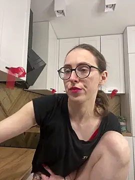 MartiniiSelenna Chat XXX live