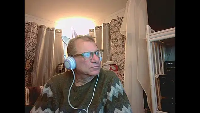 coryassman: διαδικτυακό σόου στην κάμερα