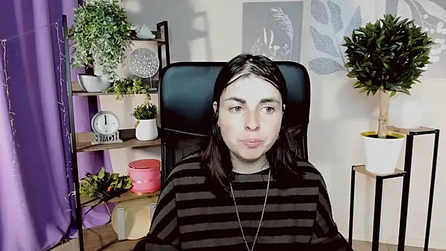 MartaEdams Live XXX-Chat