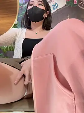 Show Webcam de Emily-Nguyen