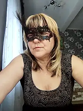 AliceGold5231 Chat XXX in diretta