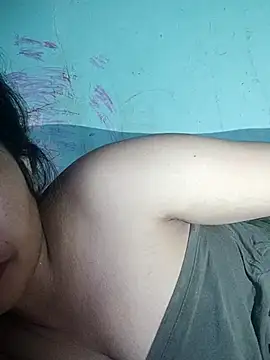 Sweet_Asian25 Adlı Modelin Canlı XXX Sohbeti