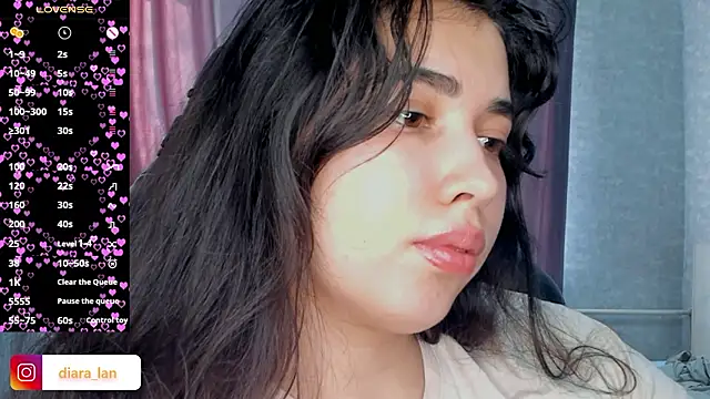 Chat XXX en directo de Diara_1an