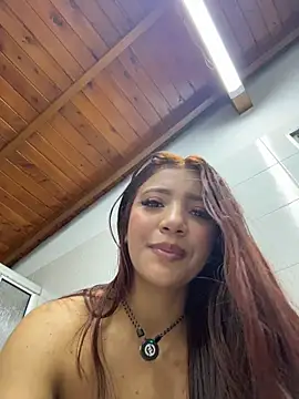 Pushaina__1 在線直播表演