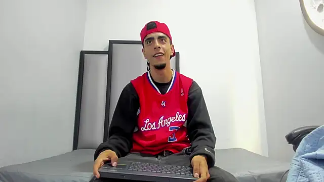 Chat XXX ao vivo de Endrick-23