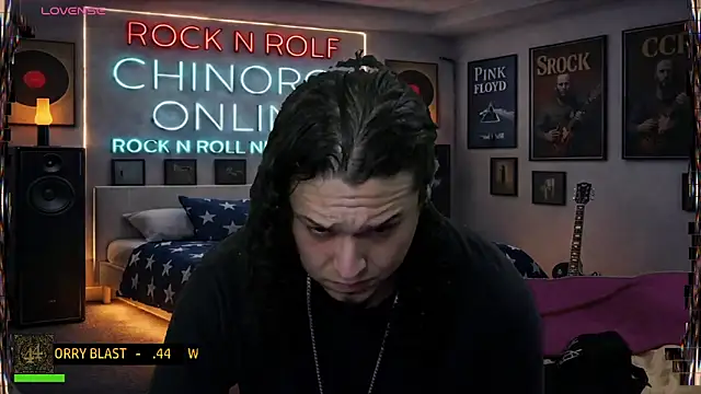 chino_roz Show Webcam