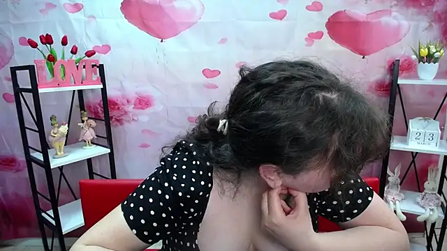 NeonilaLisova's Live XXX Chat