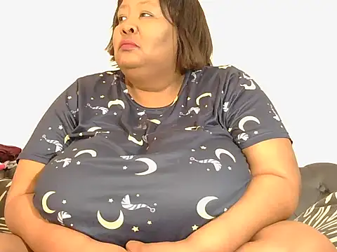 nancy111's Live XXX Chat