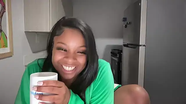 miamiworld 即時 XXX 聊天