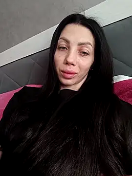 Show modela Princessa99885 na web-kameri