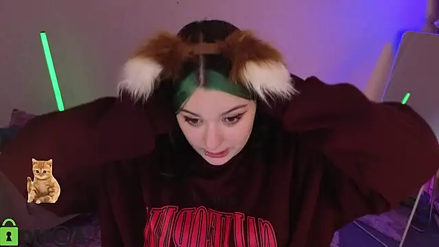 XXX chat uživo modela Mia_R0ss